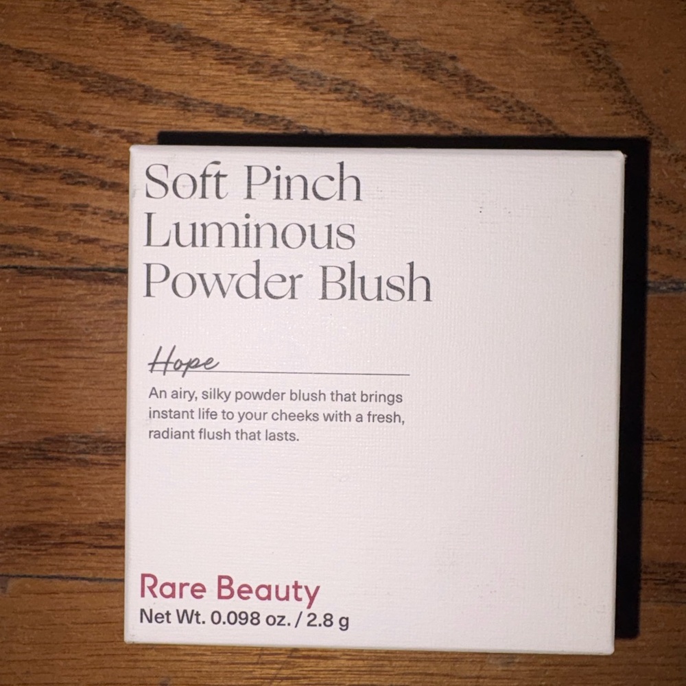 Rare Beauty Soft Pinch Luminous Powder Blush in Hope
